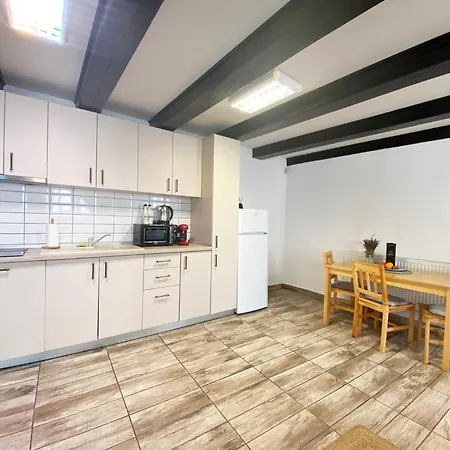 Apartment Piata Sfatului Brassai - Annastasia's Brasov